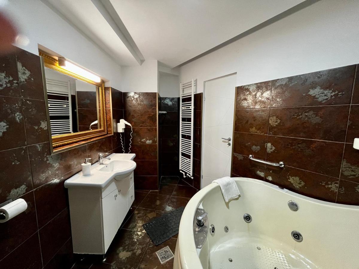 Riviera Unirii Residence Bukurešť Exteriér fotografie